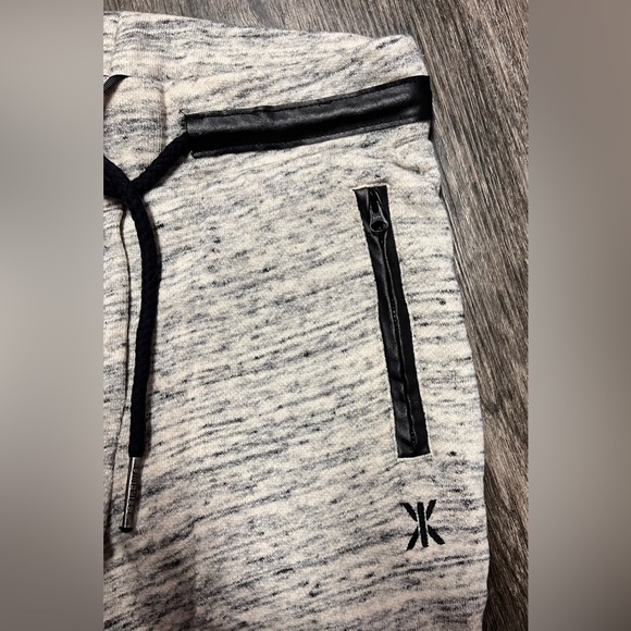 NWT Onepiece SWEAT Pants NORWAY Joggers MEN’S XS - Picture 5 of 11